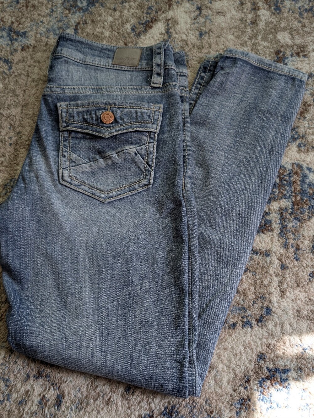 Daytrip Virgo Ankle Skinny Jeans
